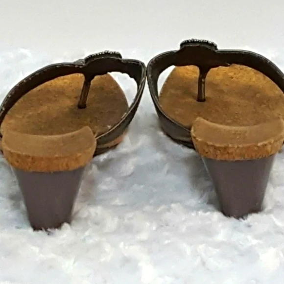 Reaction Kenneth Cole WEDGE  Sandals FLIP FLOP METALLIC Large RHINESTONE Beaded - Picture 5 of 9